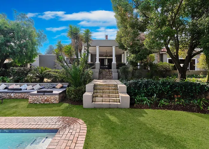 Rose Road Manor - Houghton Johannesburg